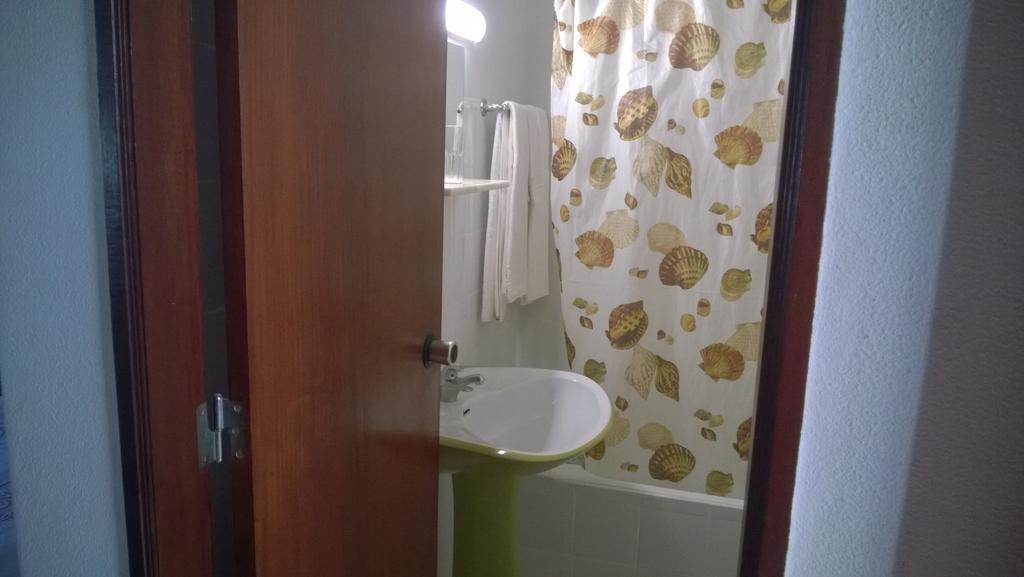 Hôtel Residencial Gabriel à Santiago do Cacém Chambre photo