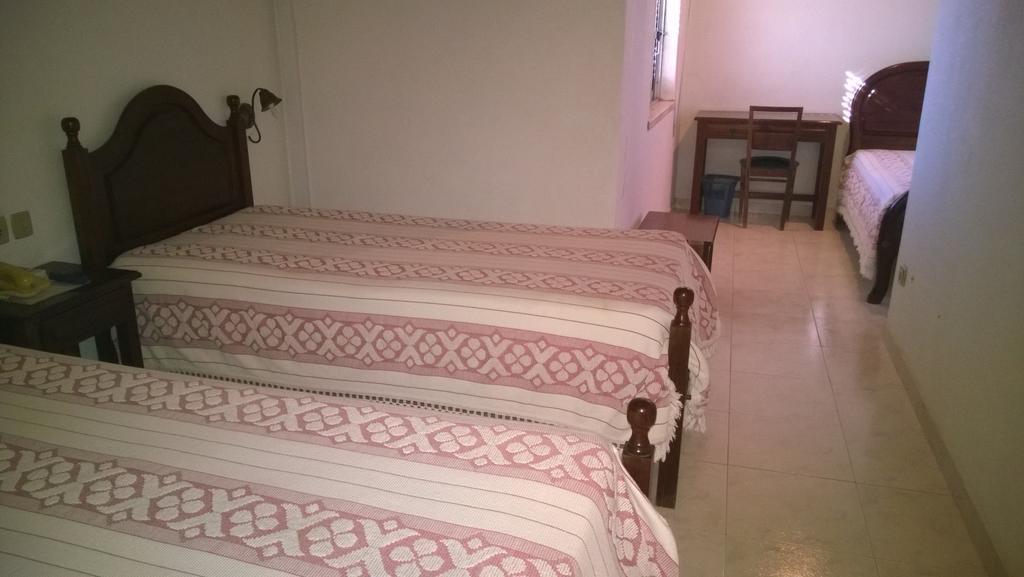 Hôtel Residencial Gabriel à Santiago do Cacém Chambre photo